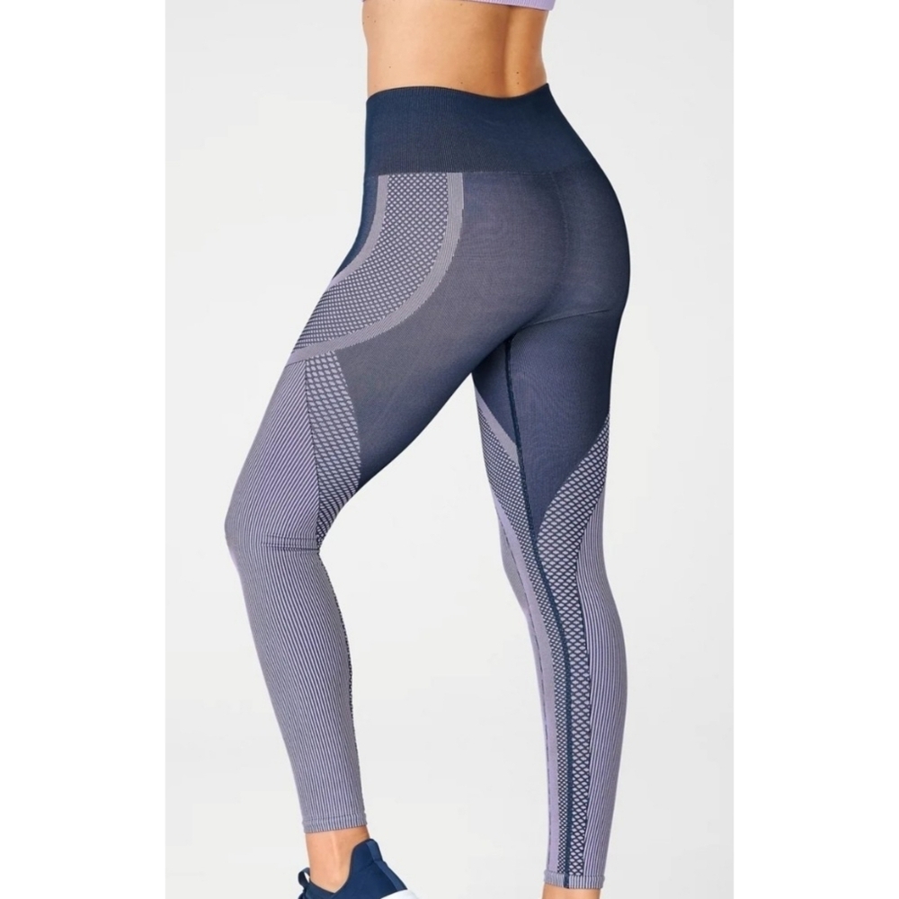 Fabletics High Waisted Seamless Turbo Leggings  Navy & Purple Size L